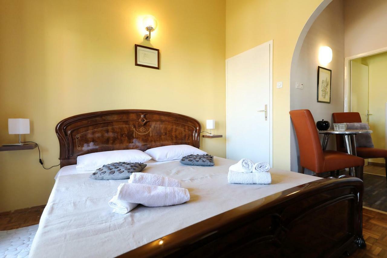 Villa Terracotta Studio 2 Starigrad Paklenica Eksteriør bilde